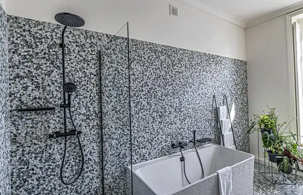 Chambre 4, Salle de bain